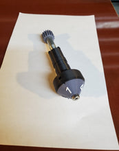 Load image into Gallery viewer, Rockwell 25-700 10&quot; Metal Lathe Thread Dial Indicator Assembly