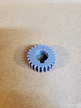 Load image into Gallery viewer, South Bend Gear - Heavy 10 Gear - 24 Teeth 1/2&quot; Wide 5/8&quot; Keyed Bore 18DP