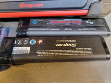 Load image into Gallery viewer, Snap-on Verus Diagnostic Scanner Scope Meter EEMS325 + for PARTS or Repair