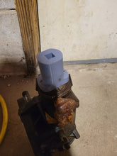 Load image into Gallery viewer, Saginaw Power Steering Pump Torque &amp; Adjustment Tool (spanner) &amp; Spline Adapter for 108, 710 &amp; 800 Series Box