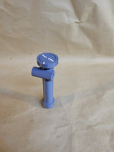 Load image into Gallery viewer, 3D Printed Threading Dial for Logan 6560 14" Lathe – Fits 6500 Series 8 TPI Lead Screw