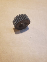 Load image into Gallery viewer, 14&quot; Hendey Metal Lathe Conehead Tie Bar Gearbox 30T Spur Gear Steampunk 18DP