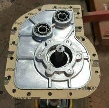 Load image into Gallery viewer, Yazoo 0701-103 Hydrostatic Transmission Case Gasket Gearbox Mower